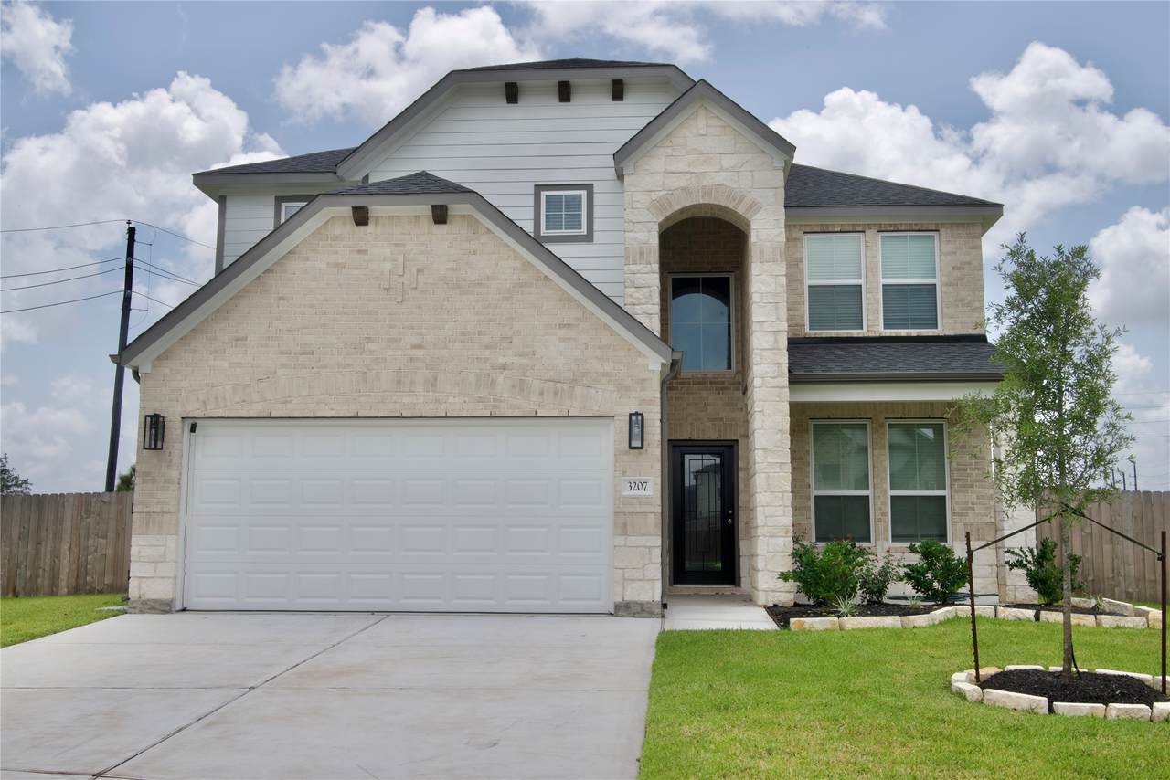 3207 Tilley Drive - Photo 1