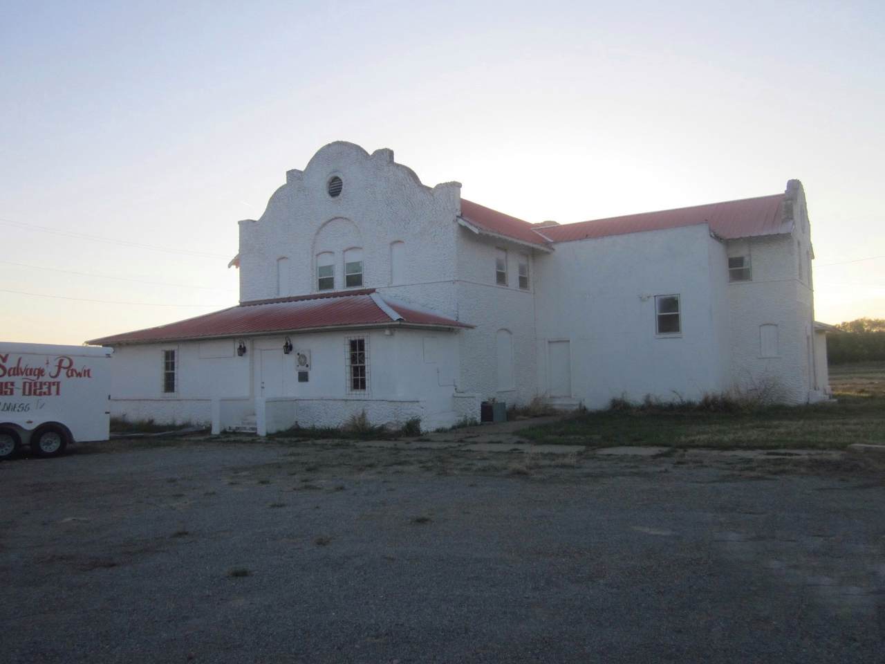 207 10th Street - Photo 1