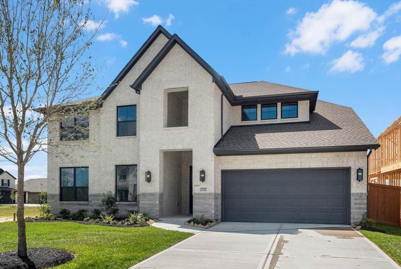 2717 Bolton Landing Drive - Photo 1