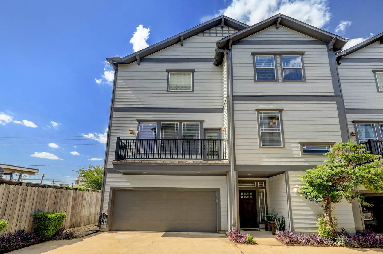 953 Patterson Street - Photo 1