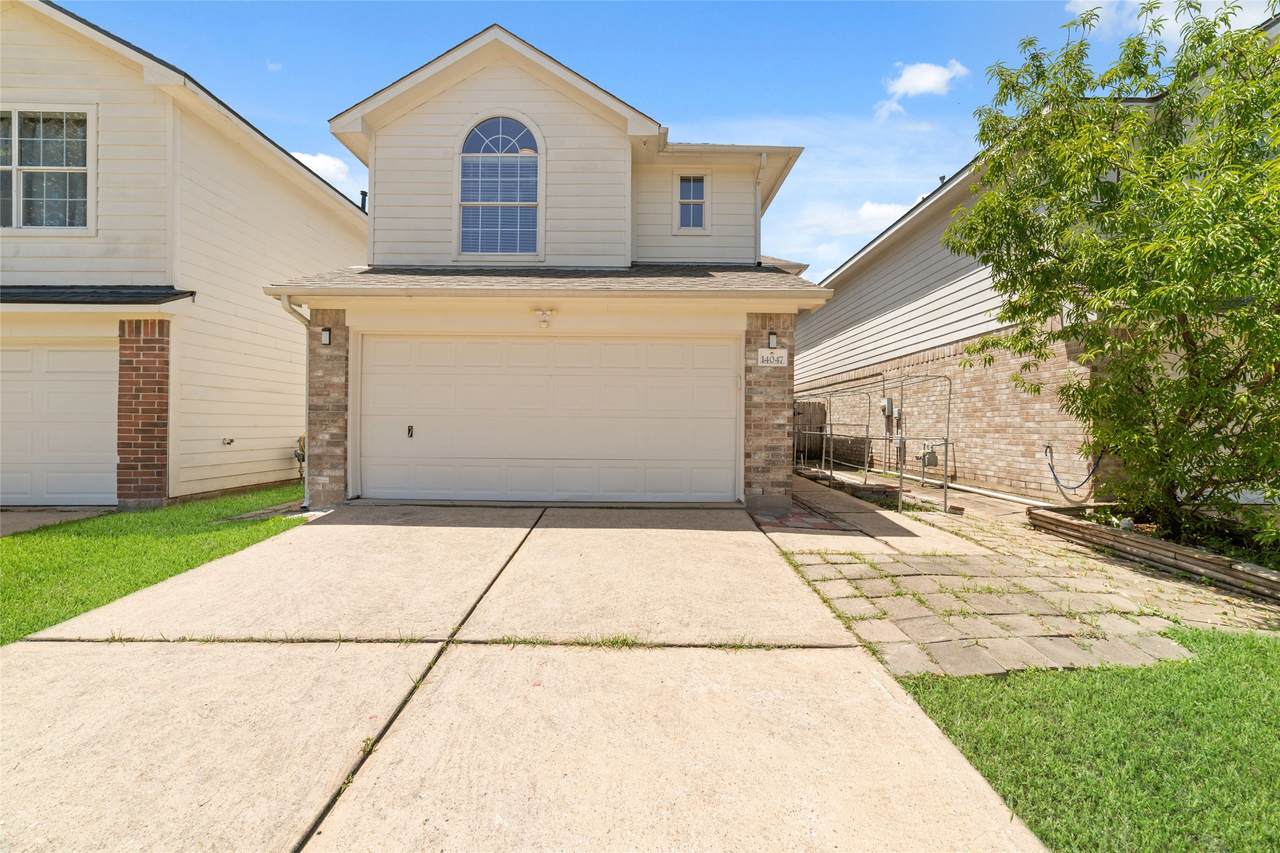 14047 Maximos Drive - Photo 1