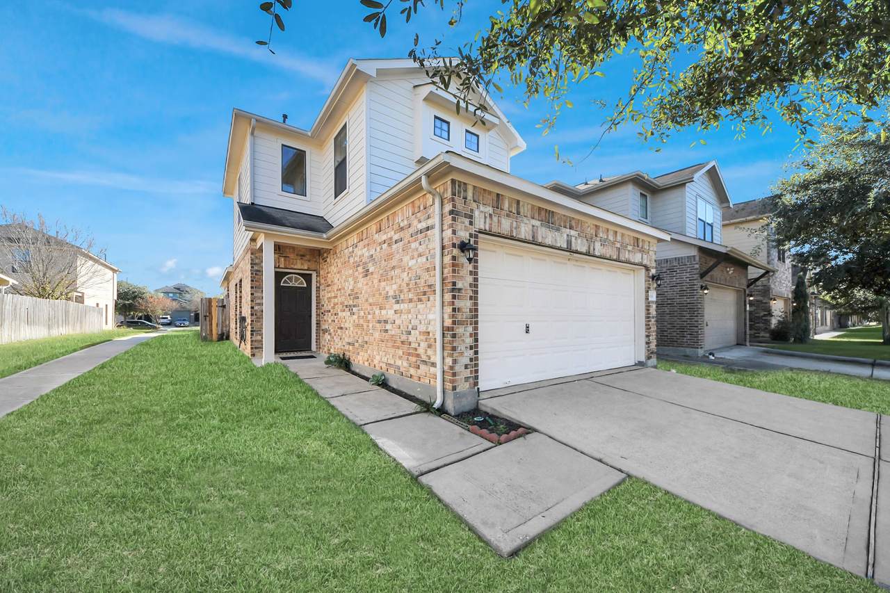 6638 Sharpstone Creek Lane - Photo 1