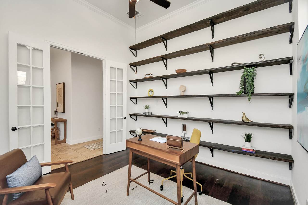 8022 Duncan Ranch Lane - Photo 1