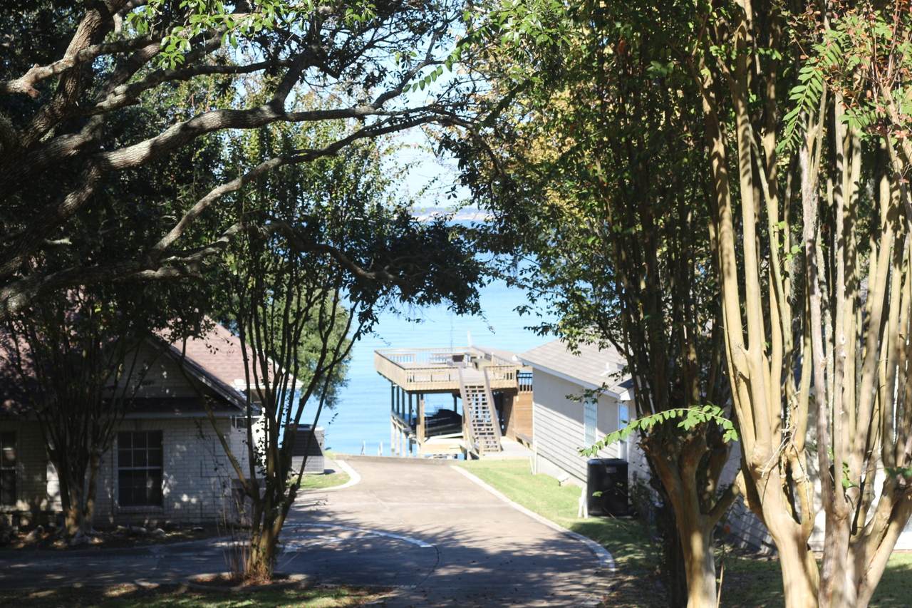 TBD Lake Oaks Boulevard - Photo 1