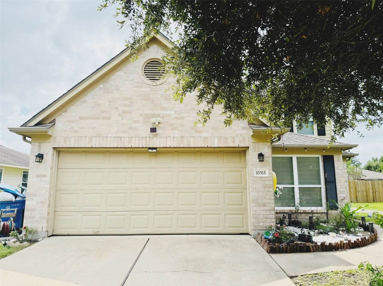 10515 ince Ln - Photo 1