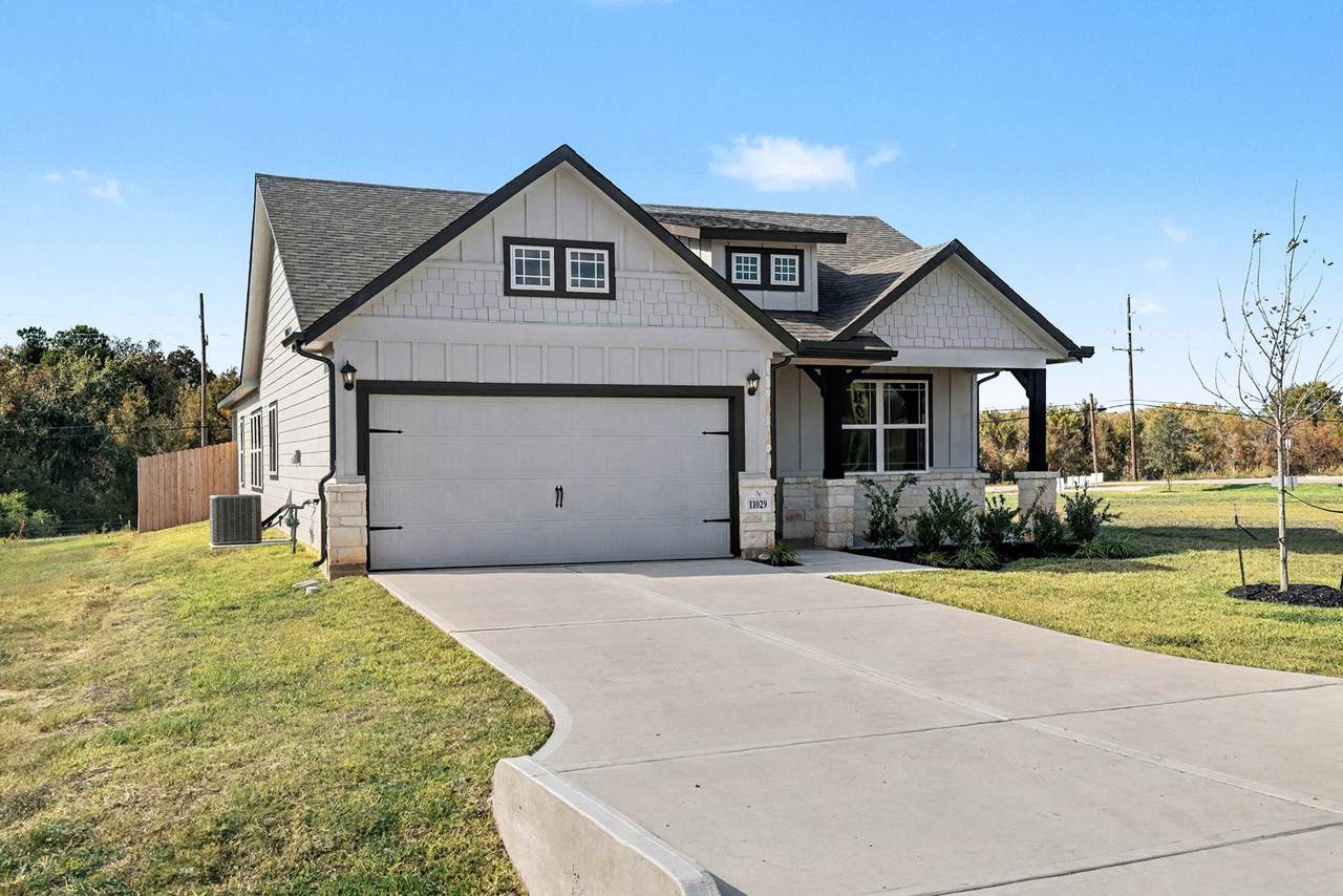 11029 Ondrea - Photo 1