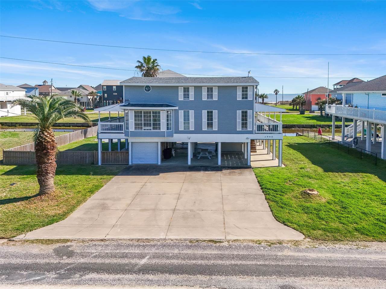 2940 Laguna Drive - Photo 1