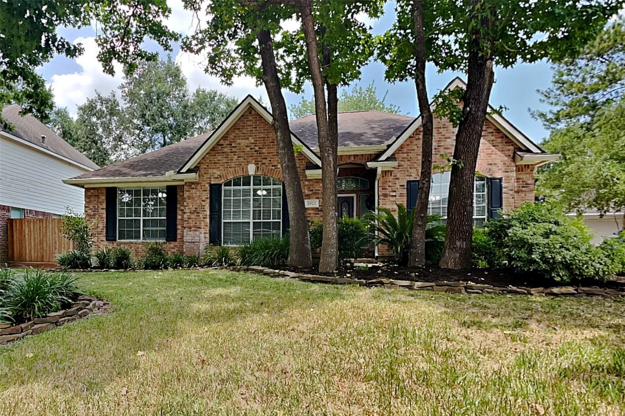2922 Maple Bend Drive - Photo 1