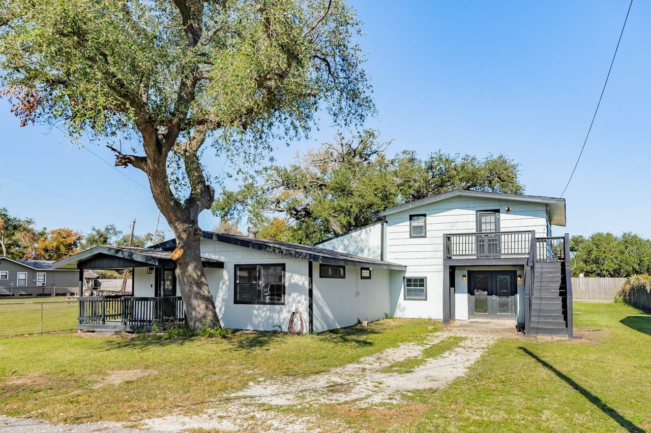 640 Whitten Street - Photo 1