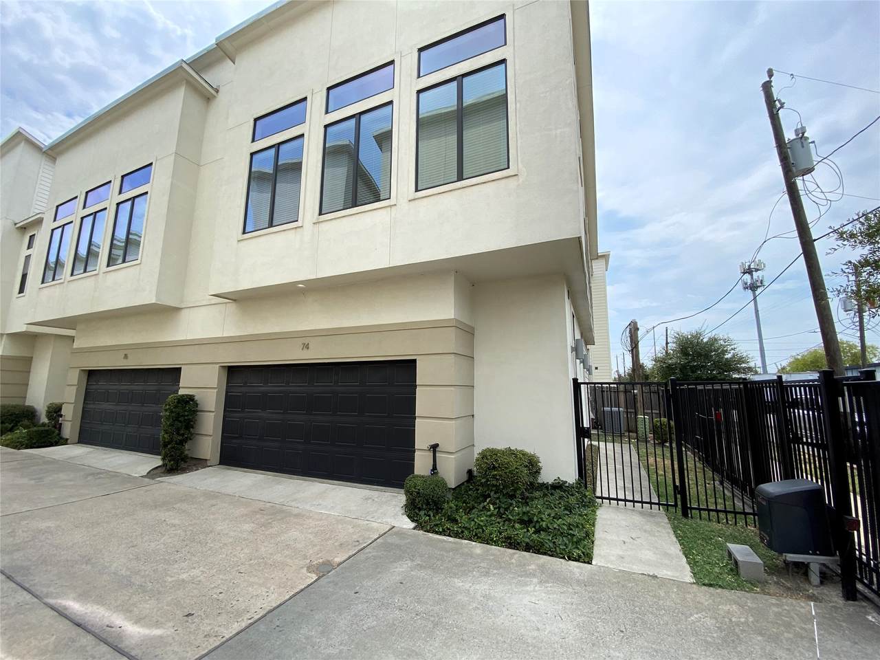 74 Hutcheson Street - Photo 1