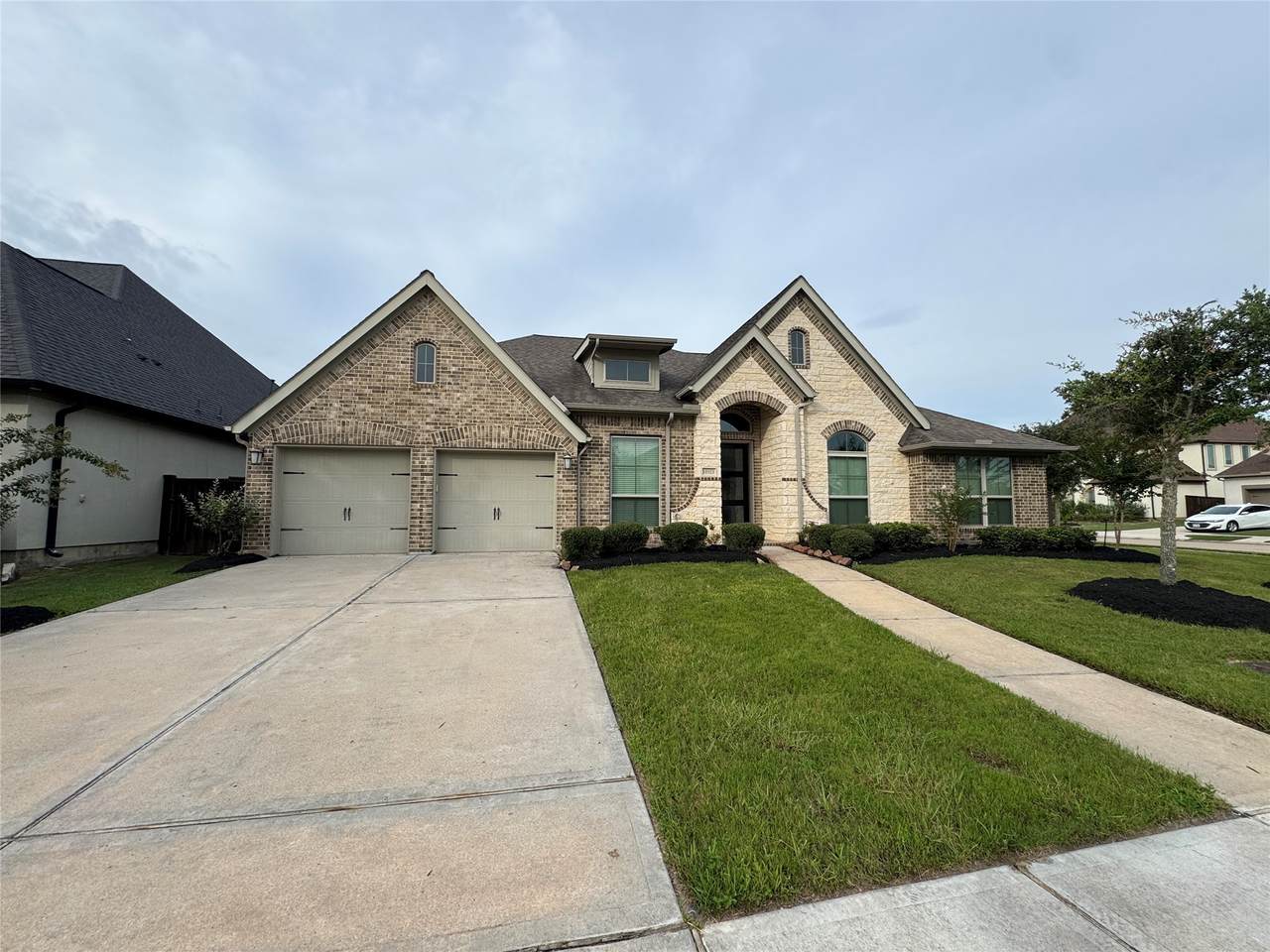 10323 Granite Court - Photo 1