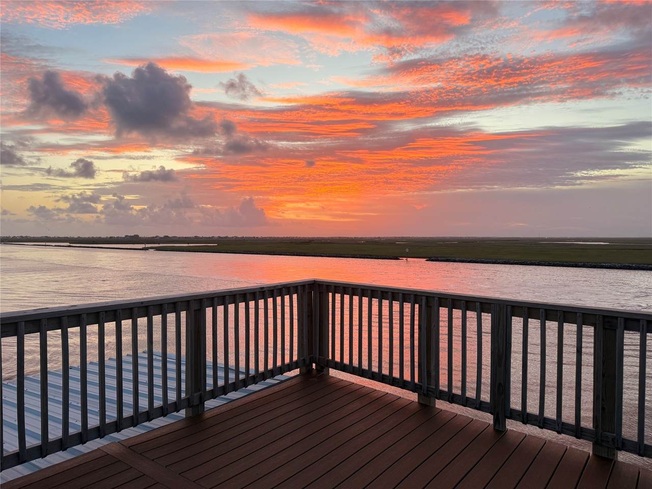 2132 Canal Drive - Photo 1