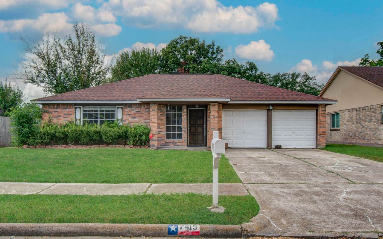 7419 Seminole Street - Photo 1