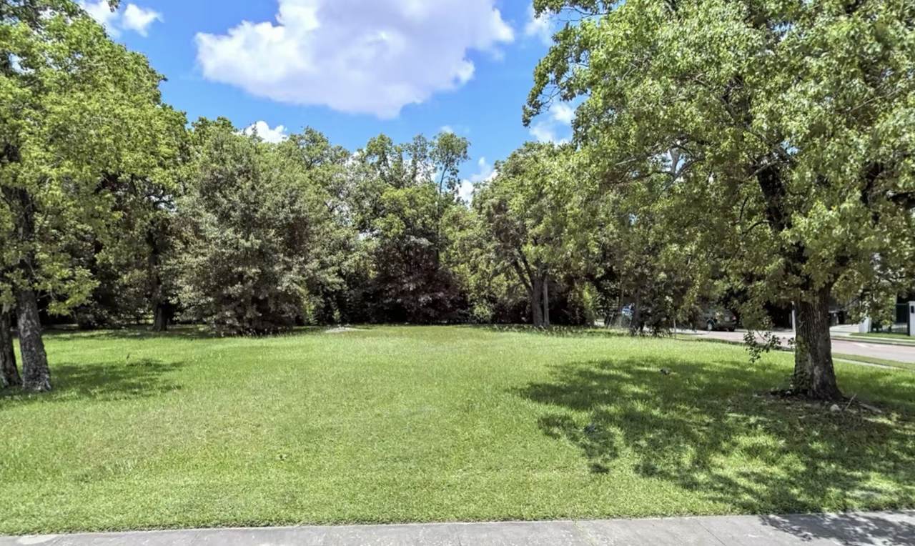 5502 Mcculloch Circle - Photo 1