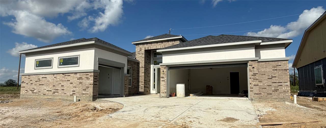 8725 Antelope Canyon Way - Photo 1