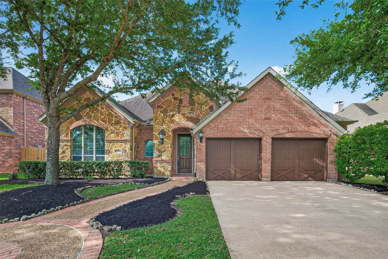 6726 Hathaway Lane - Photo 1