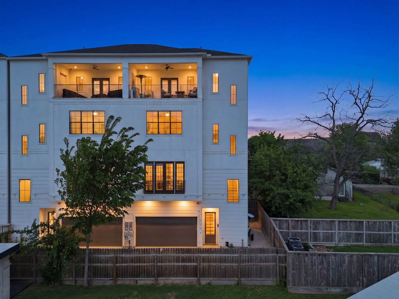 4306 Center Street - Photo 1