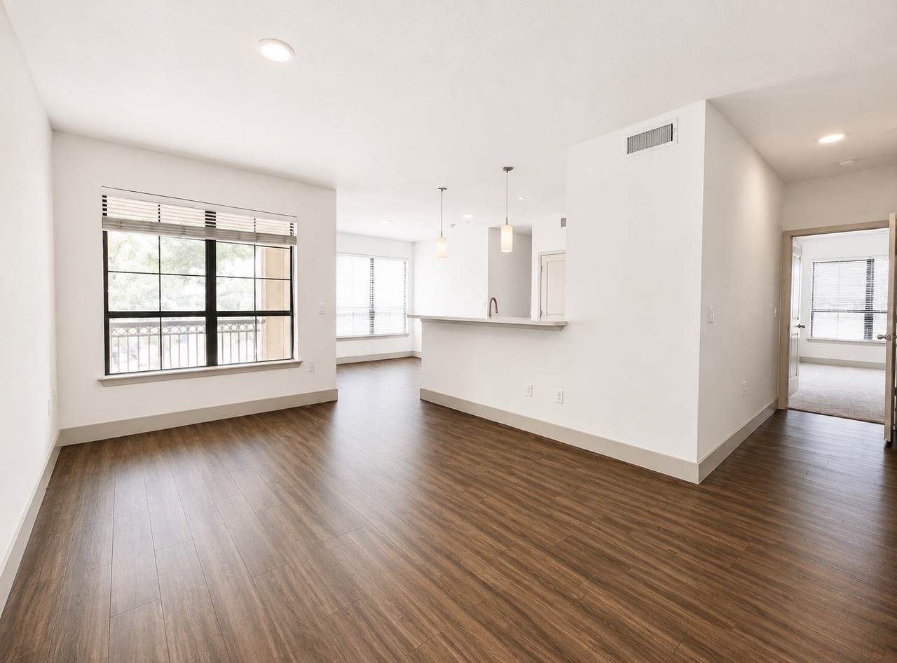 2222 Smith Street - Photo 1