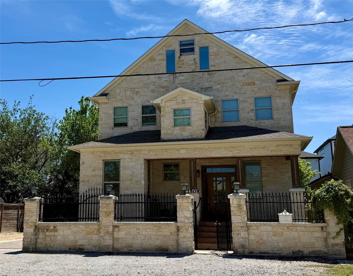 1509 Summer Street - Photo 1