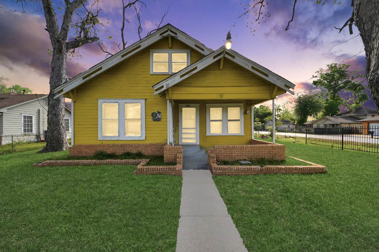 7302 Schneider Street - Photo 1