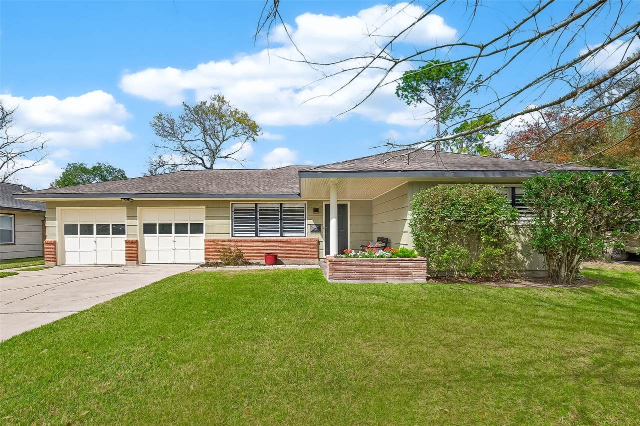 4746 Kinglet Street - Photo 1