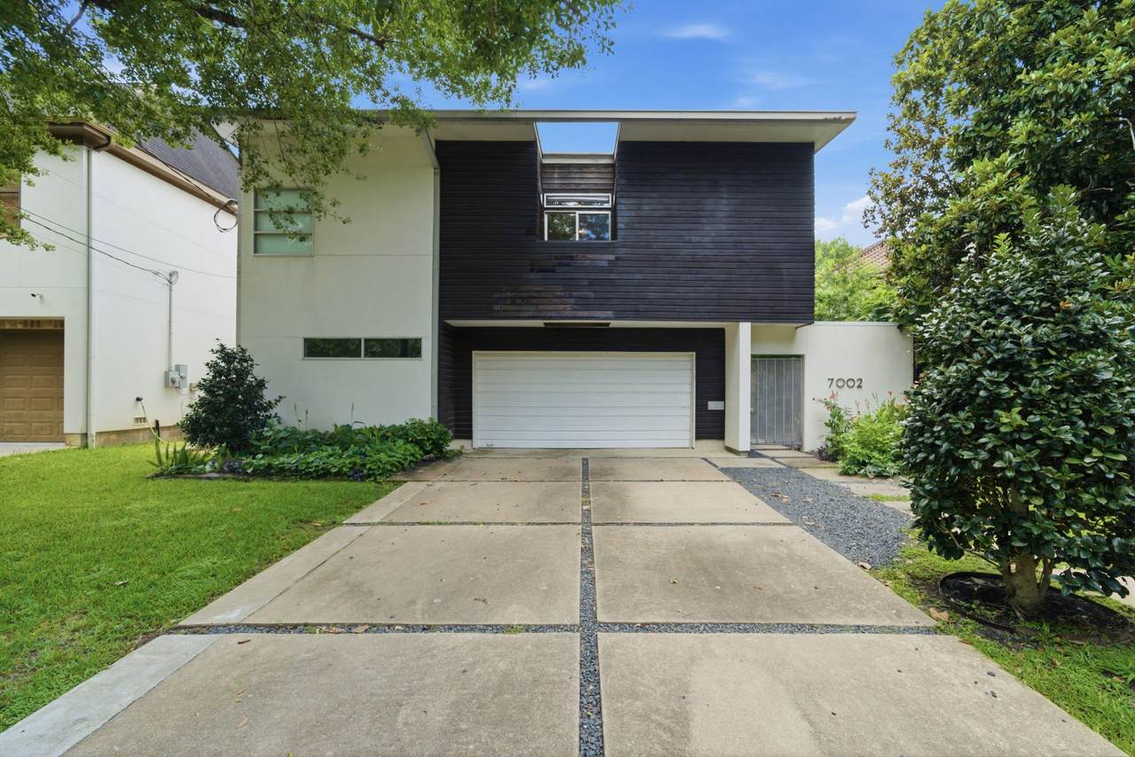 7002 Newcastle Street - Photo 1