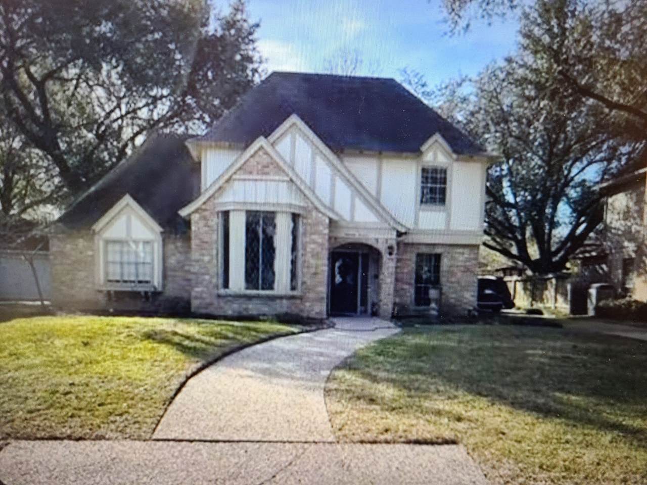 1414 Dominion Drive - Photo 1