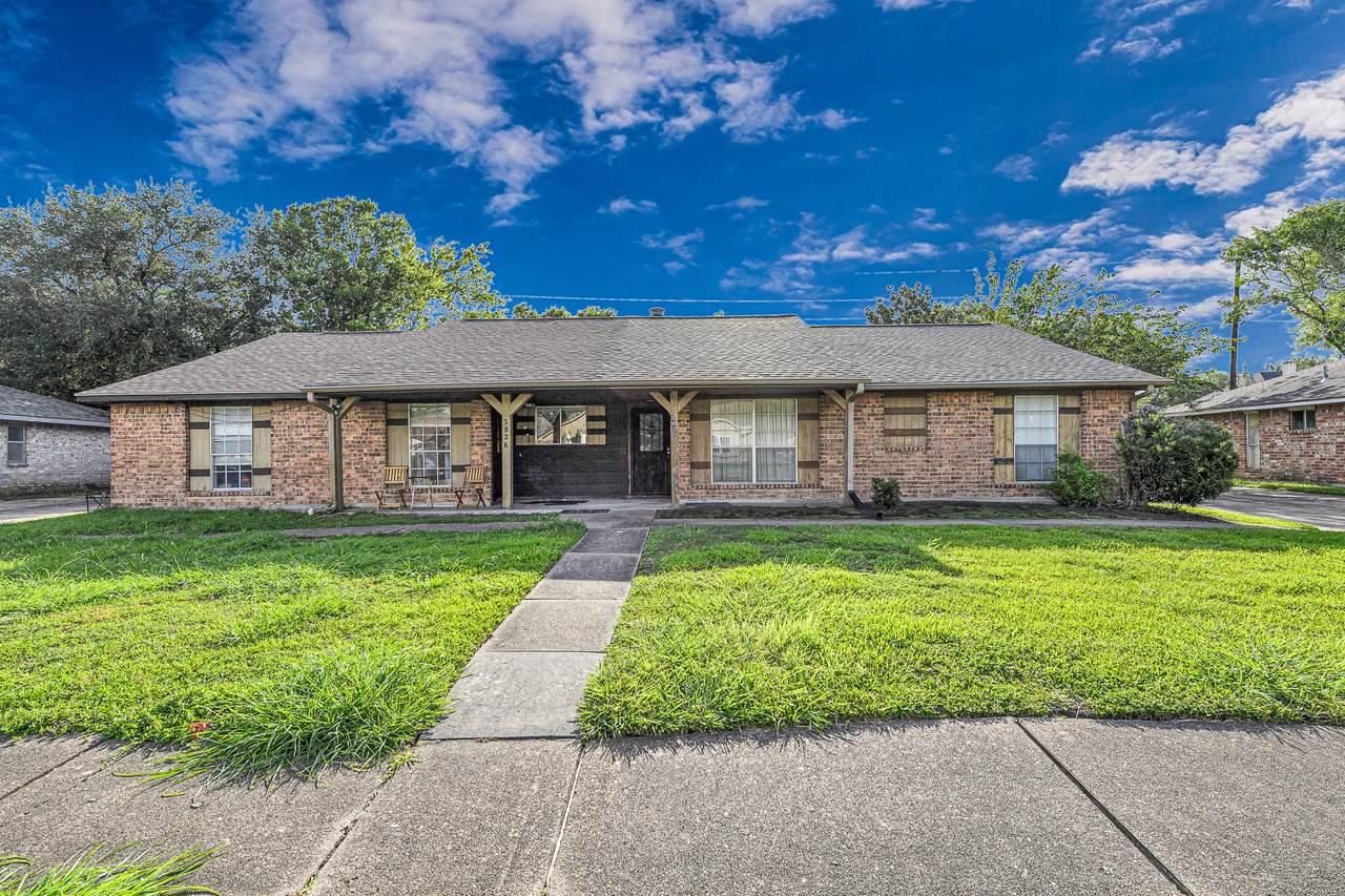 3822 Quiet Place Drive - Photo 1
