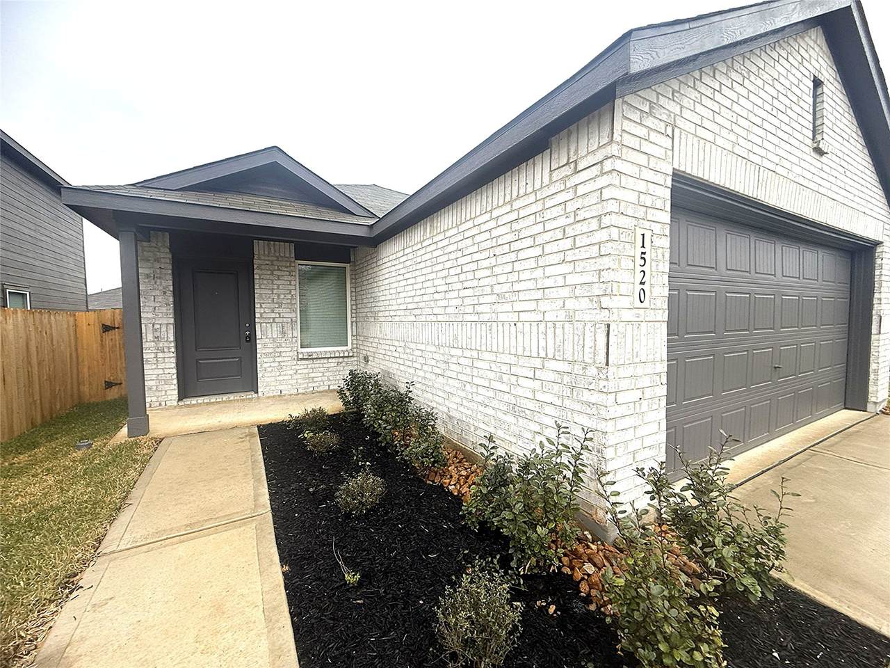 1520 Sunset Ridge Drive - Photo 1