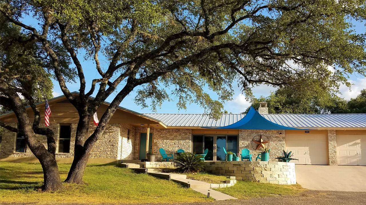 2055 Island View - Photo 1