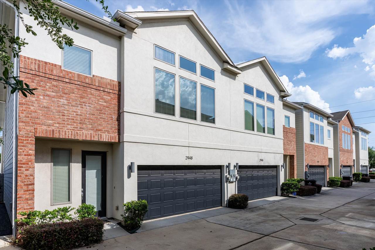 2948 Alice Street - Photo 1