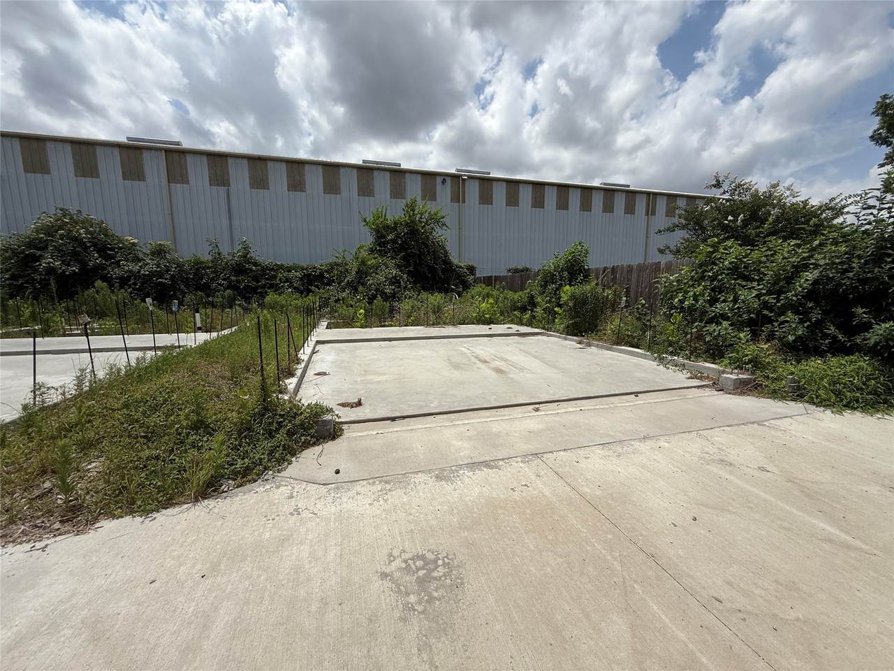 304 Hamilton Street - Photo 1