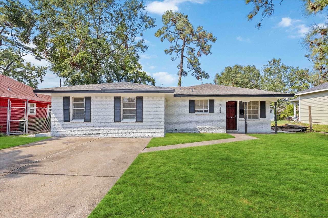 7639 Bigwood Street - Photo 1