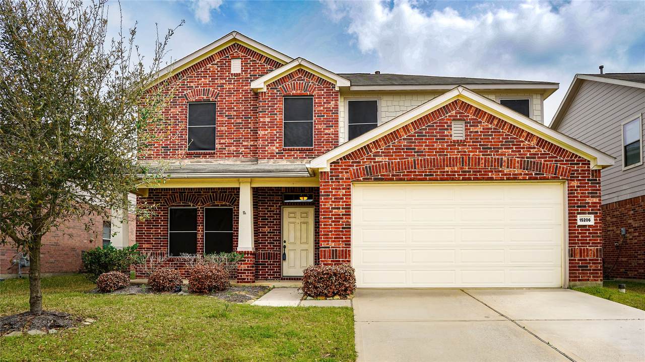 15206 Bartlett Landing Drive - Photo 1