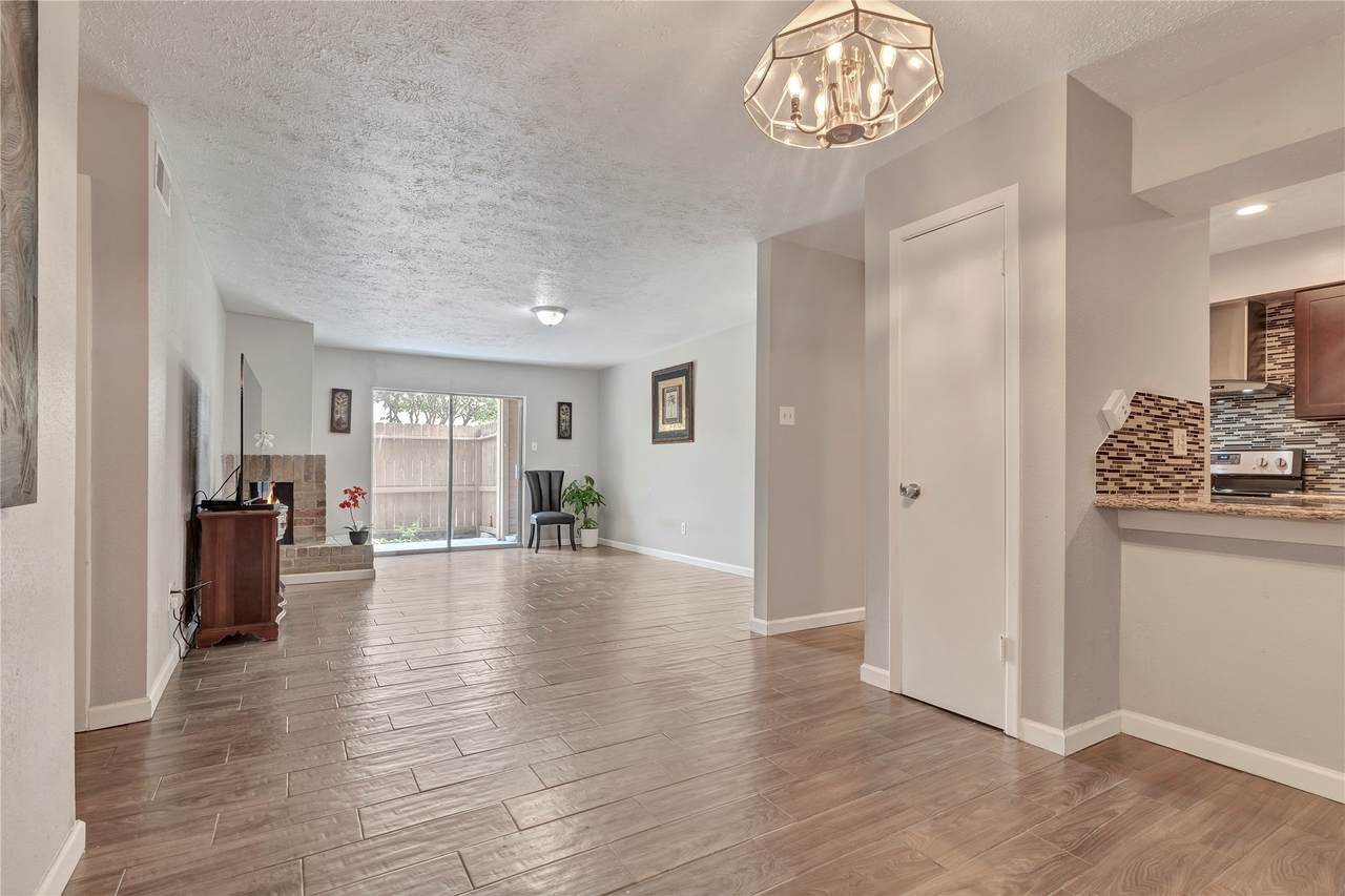 10555 Turtlewood Court - Photo 1