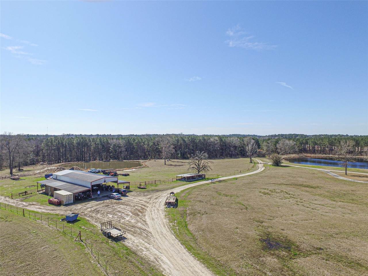684 Hooks Road - Photo 1