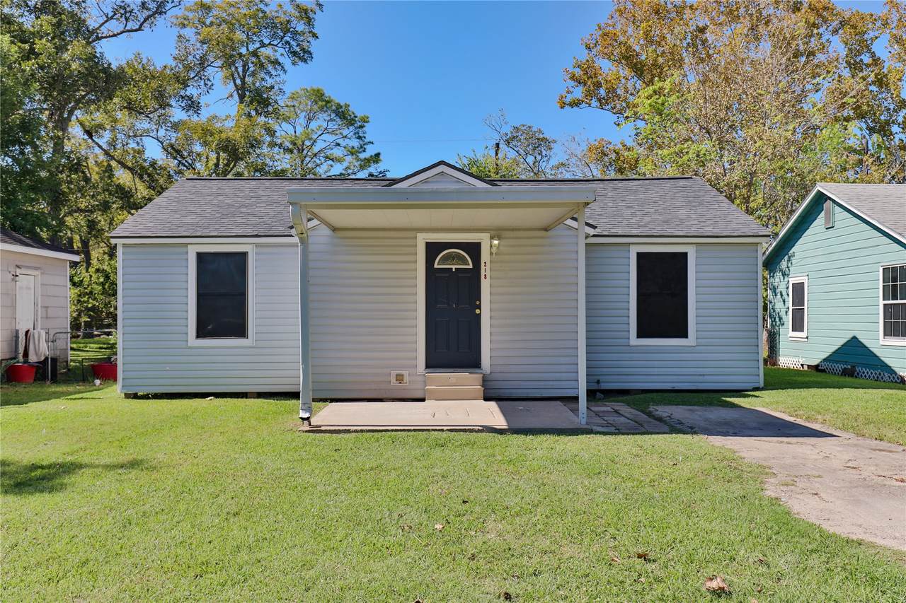 218 3rd Street - Photo 1