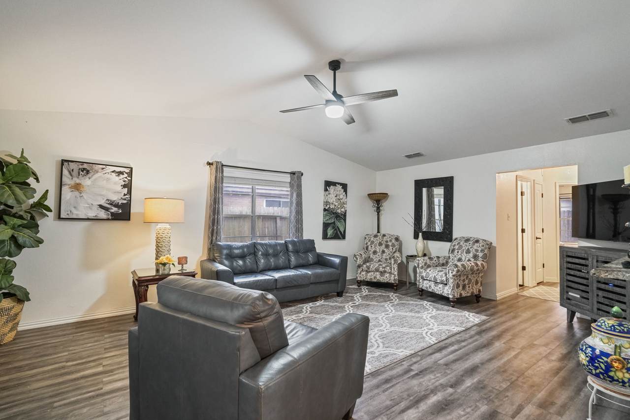 7217 Kress Circle - Photo 1