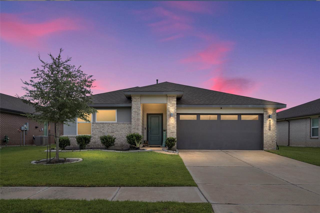 8110 Milam Lane - Photo 1