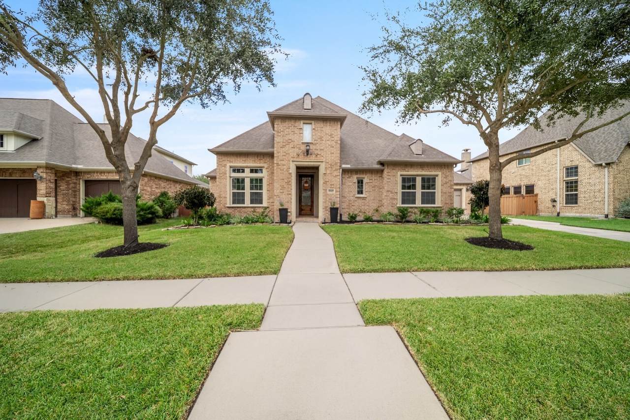 17610 Astrachan Road - Photo 1