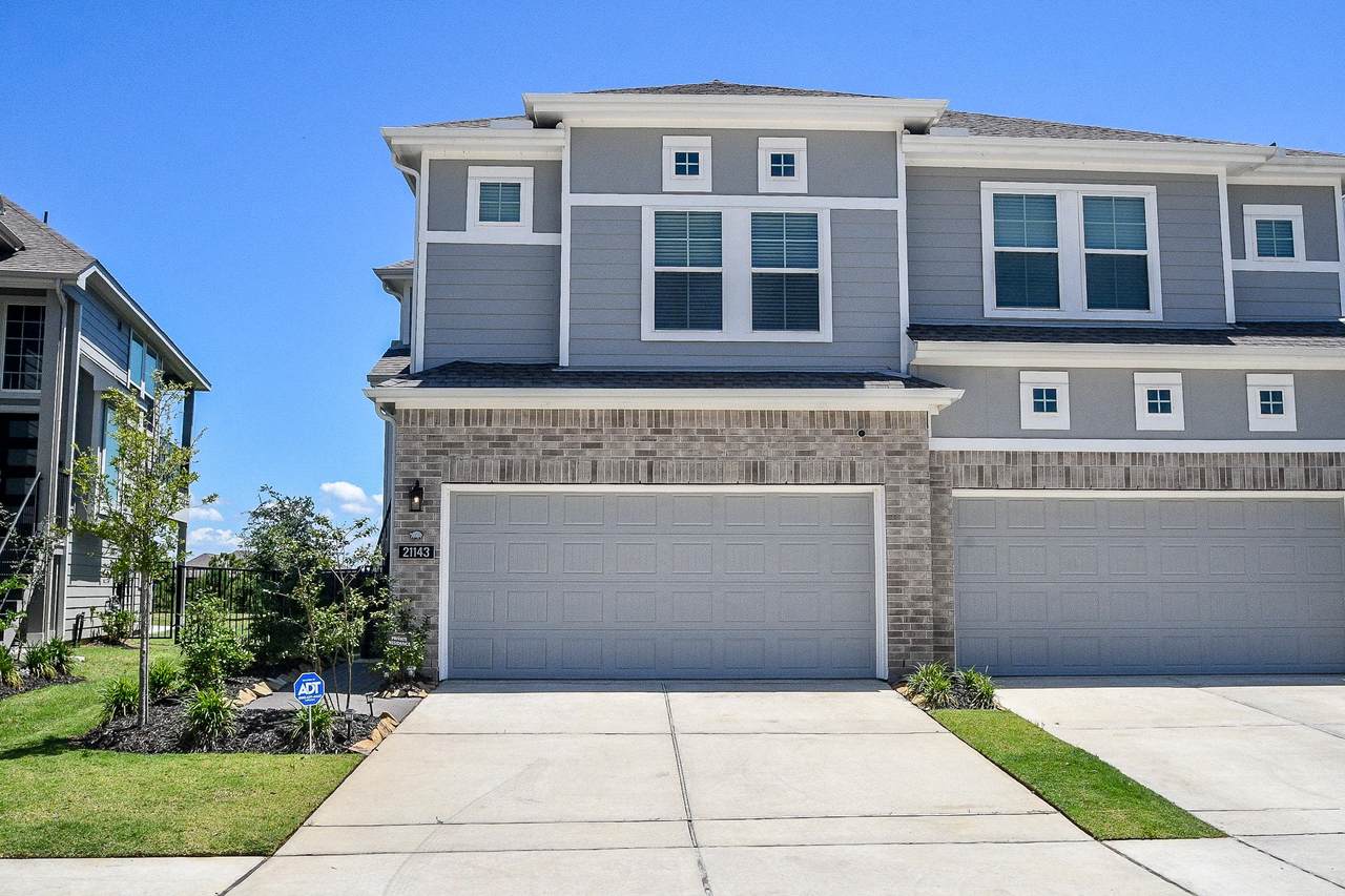 21143 Medina River Drive - Photo 1