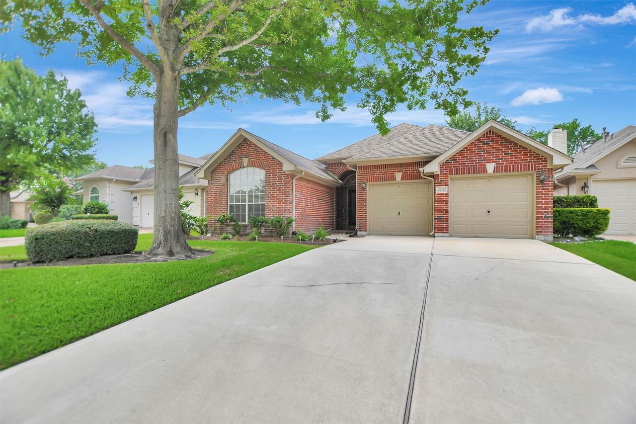 1110 Parkhaven Lane - Photo 1