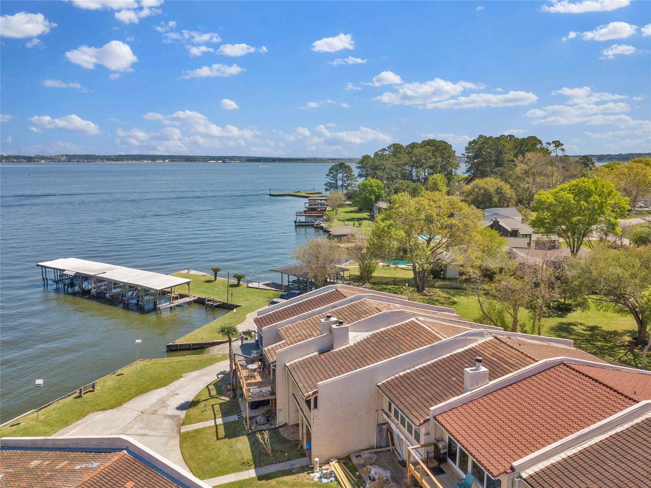 35 Regency Point - Photo 1