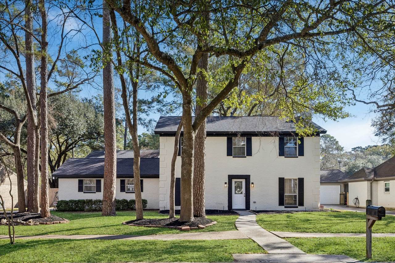 14930 Spring Lake Drive - Photo 1