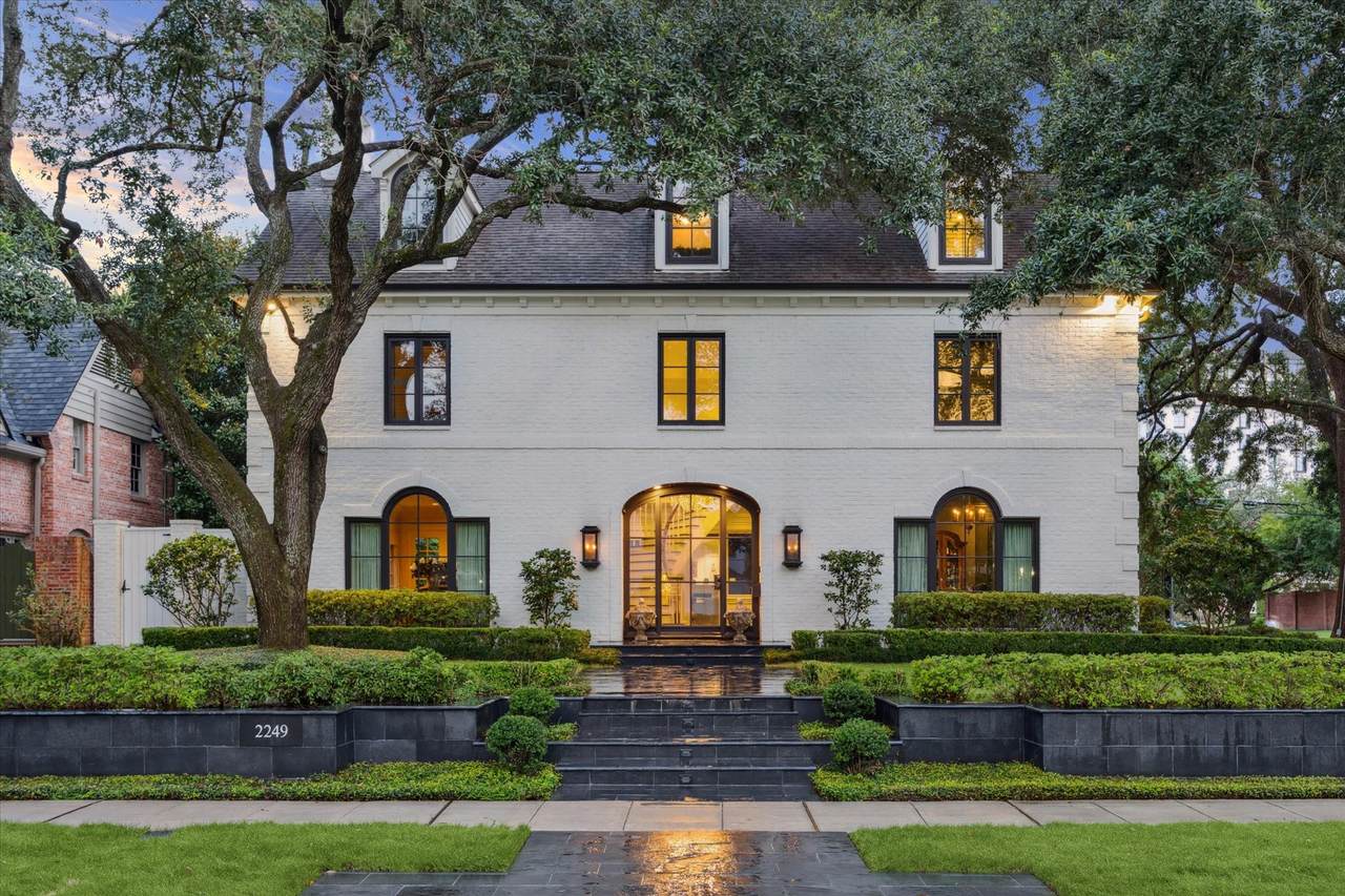 2249 Pelham Drive - Photo 1