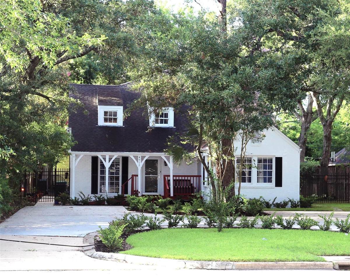 4912 Bellaire Boulevard - Photo 1