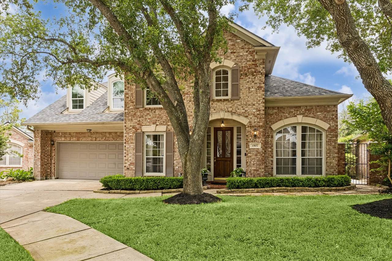 1507 Kennebeck Place - Photo 1