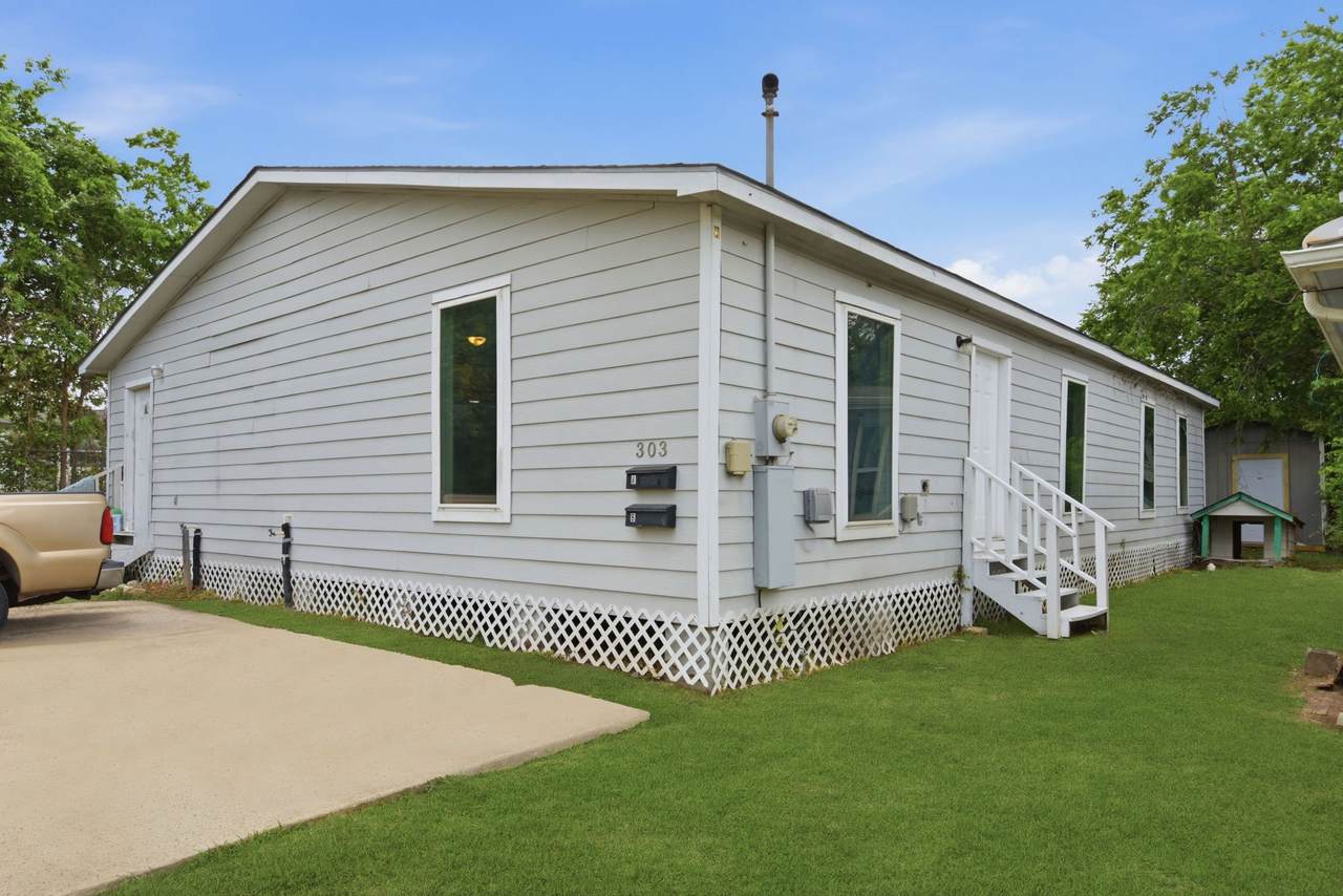 303 Gans Street - Photo 1