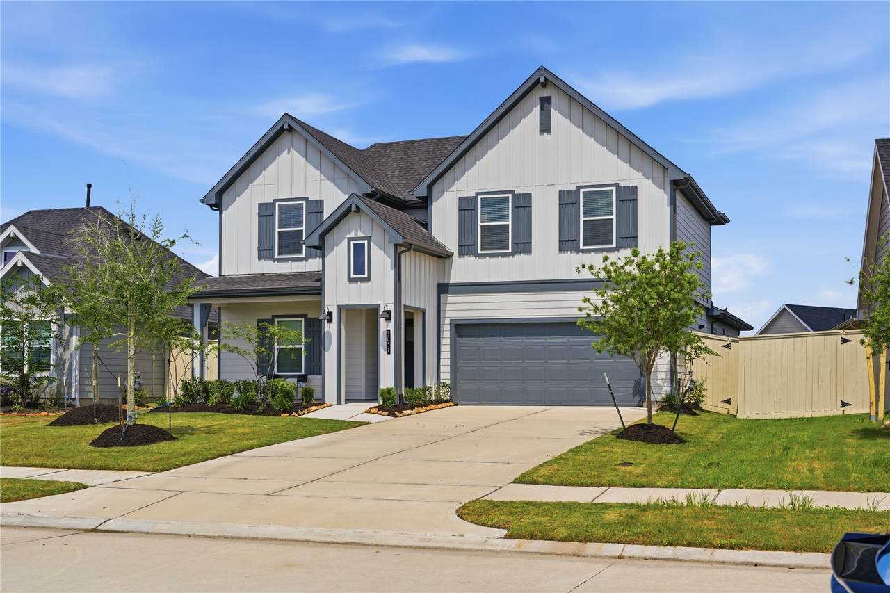 3031 Magnolia Pass Lane - Photo 1