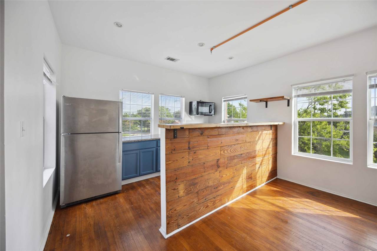 2602 Isabella Street - Photo 1